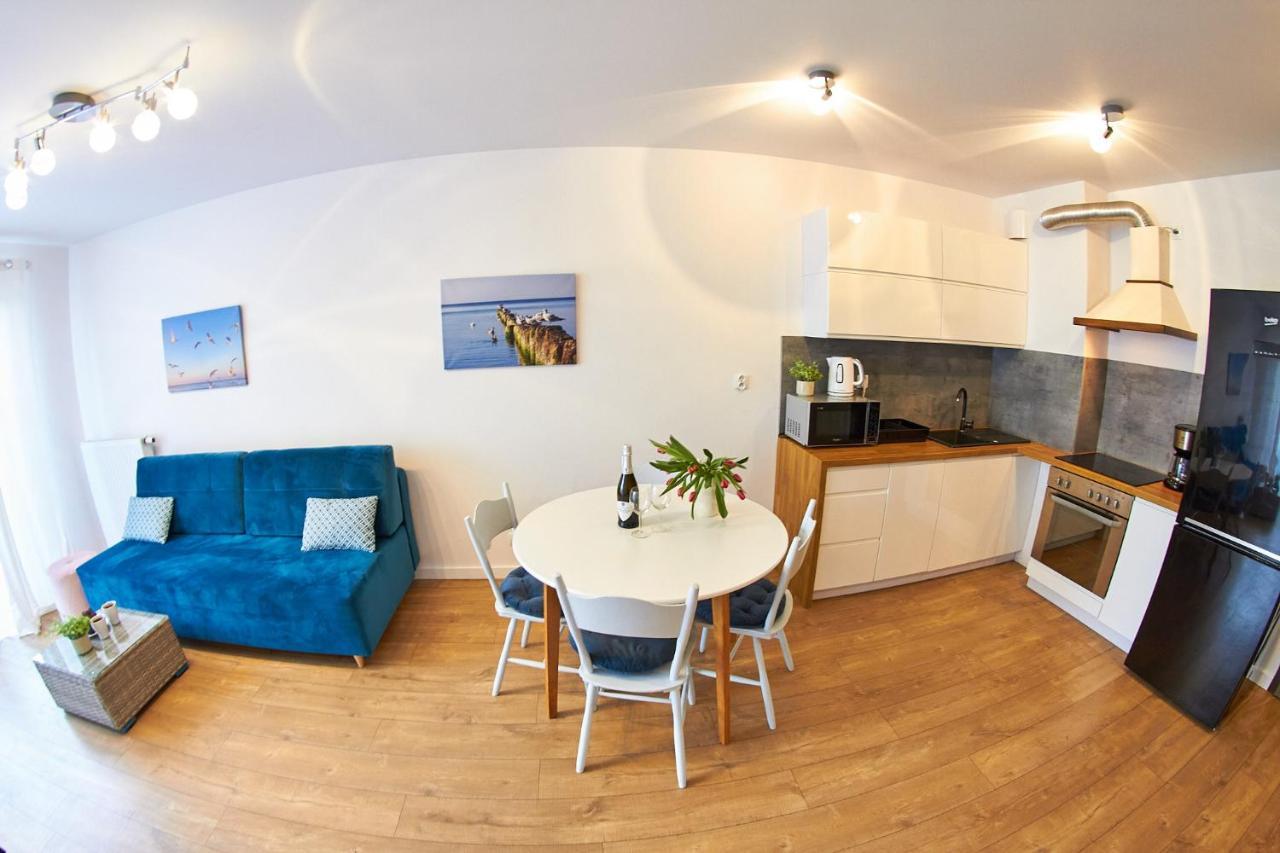 Apartamentyprzymorzu Baltycki Z Miejscem Postojowym I Ogrodkiem โควอบเซก ภายนอก รูปภาพ